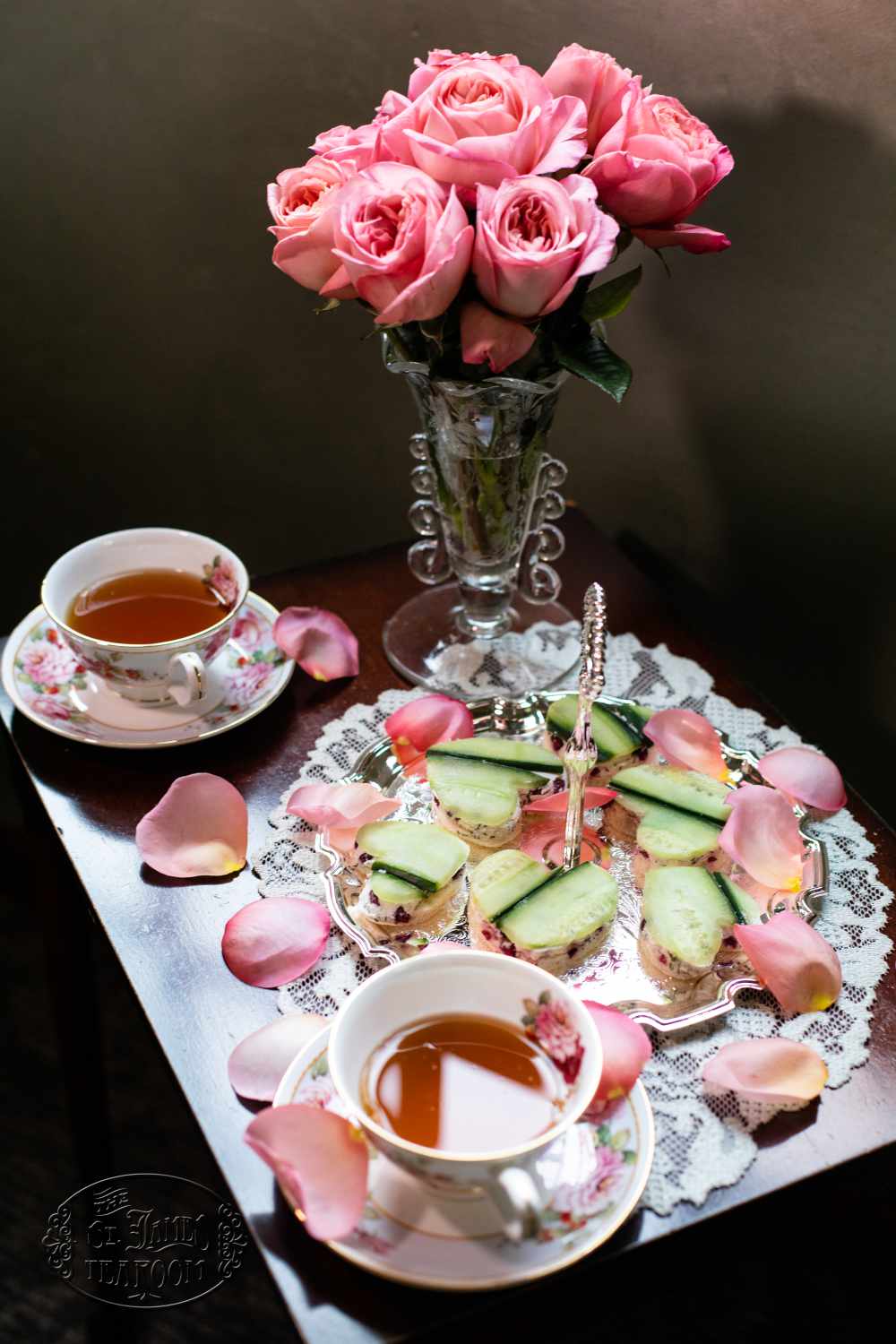 Simple Pomegranate Goat Cheese Tea Sandwich Recipe with Pink Roses Simple Pomegranate Goat Cheese Tea Sandwich Recipe with Pink Roses