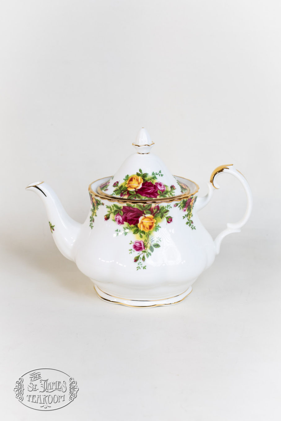 Fine China: Royal Albert Old Country Roses 3-Piece Tea Set - Image 2